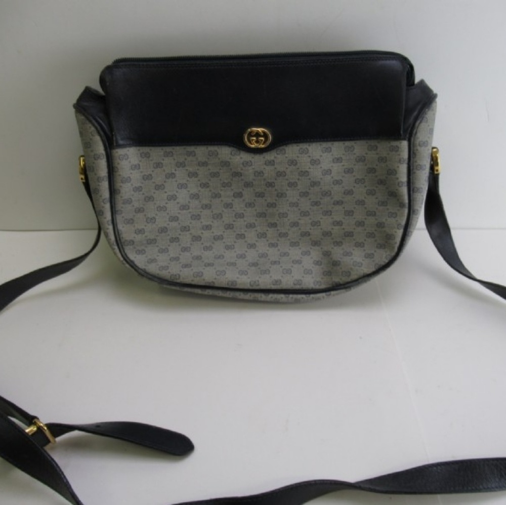 Authentic Vintage Gucci Canvas Purse